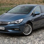 🚗 ¡Descubre el potente Opel Astra 2016 1.4 Turbo de 125 CV! Guía completa y análisis
